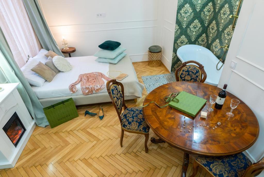 Regina Apartments On Kiraly Street Budapest Exterior photo
